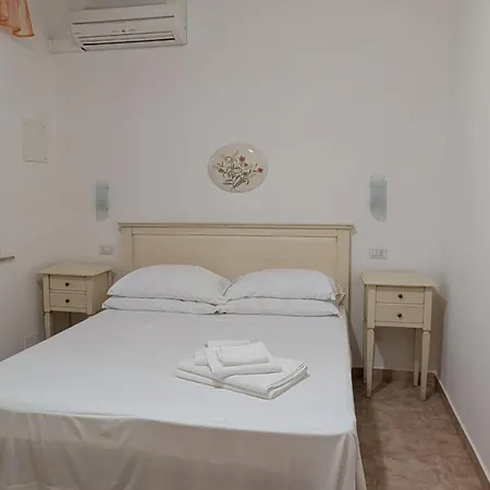 Agrialbergo - Il Cipresso 3*